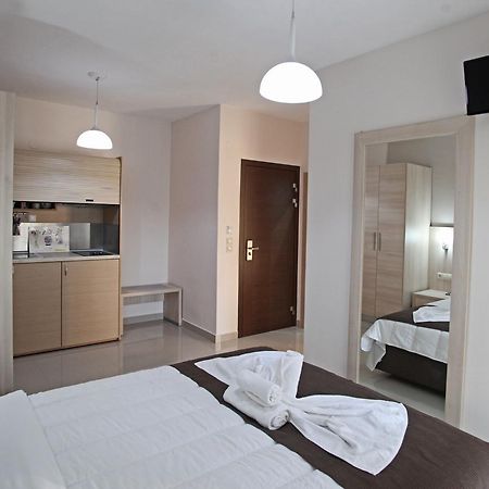 Kochili Seashell Apartments Сивири Екстериор снимка
